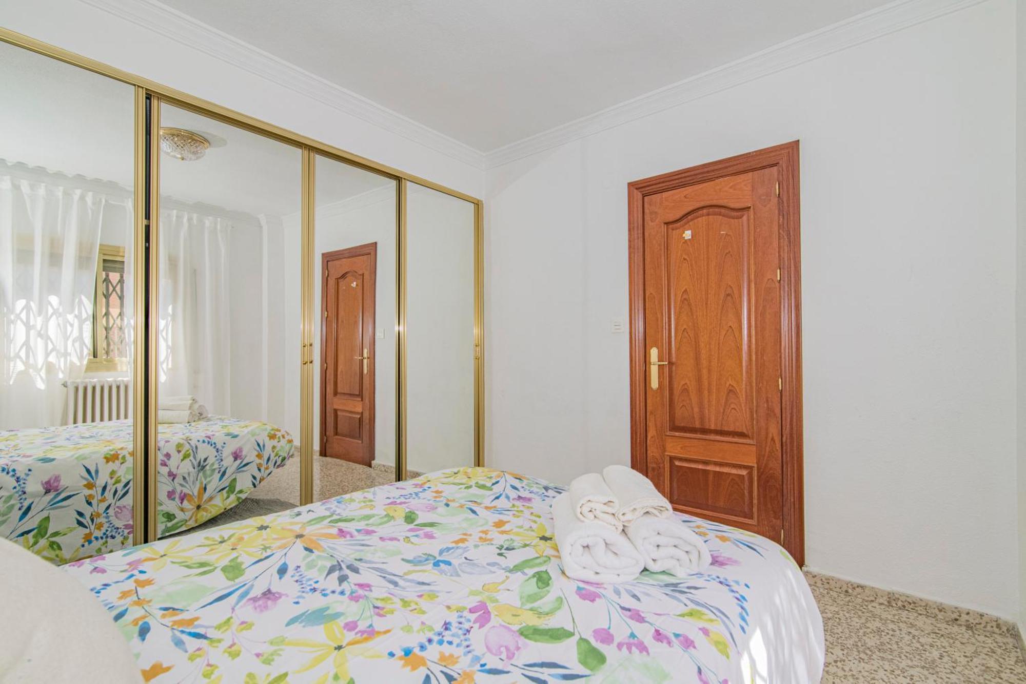 Апартаменты Avenida Del Sur Retreat Con Terraza Гранада Экстерьер фото